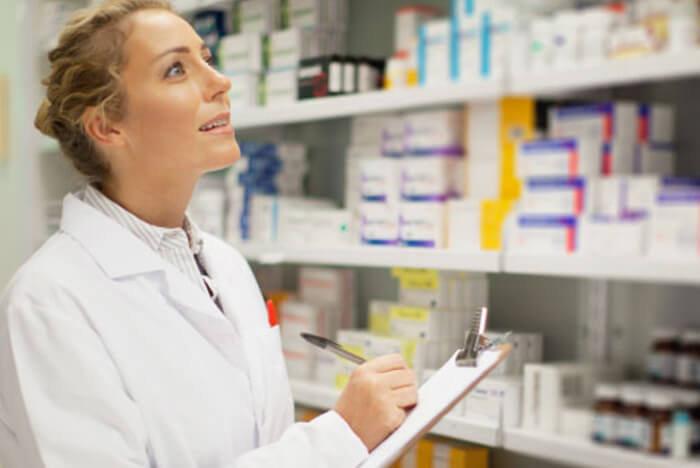 Top-5-Pharmacy-Technician-Career-Options