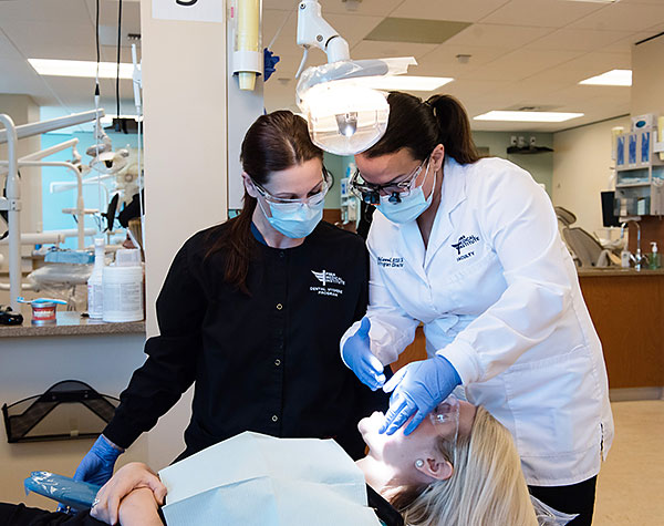 What is a Clinical Externship? | Pima Medical Institute